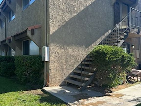2nd image of 14370 La Paz Dr