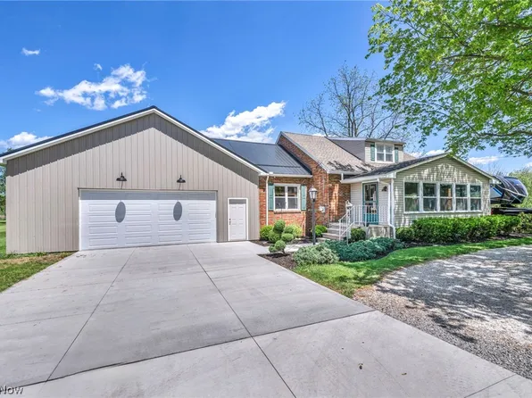 7983 Wadsworth Rd, Wadsworth, OH 44281