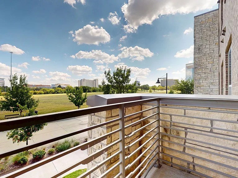 The Flats at Palisades — Photo 144