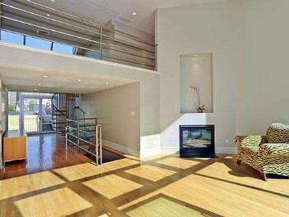 4th image of 49 Warren St #5-6W