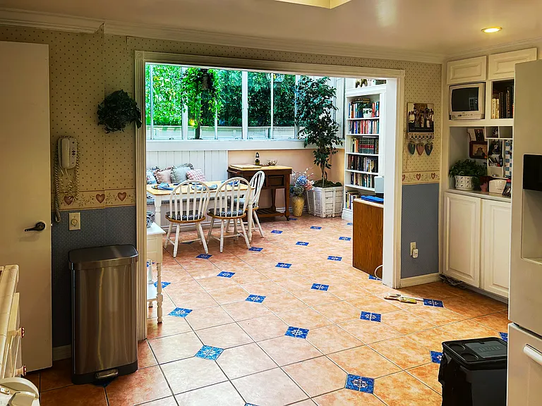 View from the kitchen into the breakfast nook!