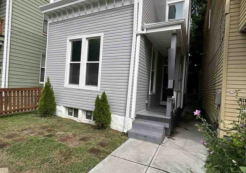 1st image of 1412 Knowlton St