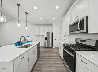 9000 Parrot Pl, Panama City Beach, FL 32413