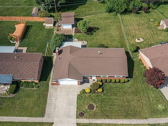 2nd image of 321 Oldham Way