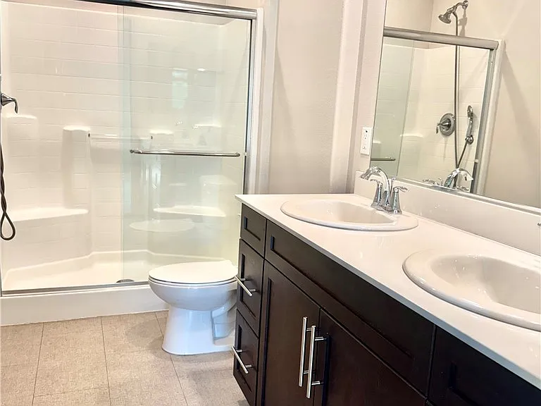 14121 W Oak Ln — Photo 11