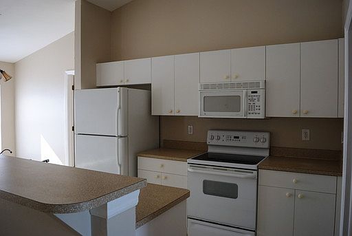 5th image of 2754 NW 5th Ter