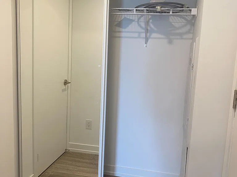 1100 Sheppard Ave N #231 — Photo 4