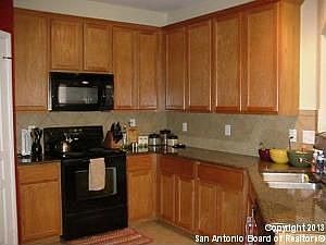 2nd image of 3922 Cortona Way