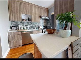 21-47 38th St #2, Astoria, NY 11105