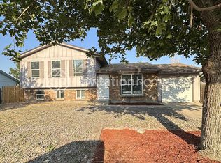 2557 S Memphis Way, Aurora, CO 80013