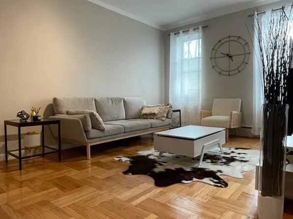 2738 East 19th Street image 1 of 12