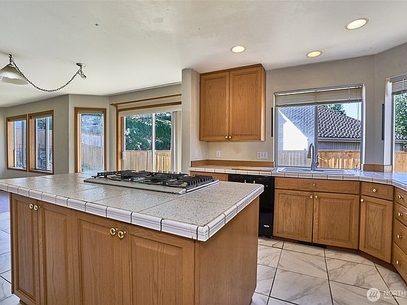 5th image of 14542 SE 243rd Place