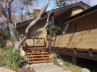 124 Los Robles Dr, Burlingame, CA 94010