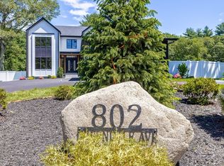 802 Greendale Ave, Needham, MA 02492