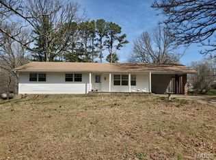 528 Dogwood Ln, Houston, MO 65483