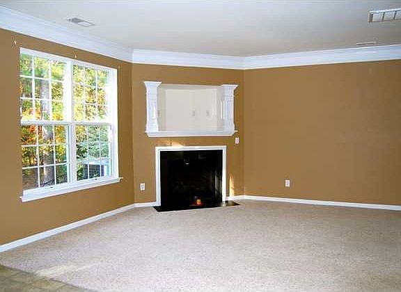 2nd image of 3026 Ellington Dr