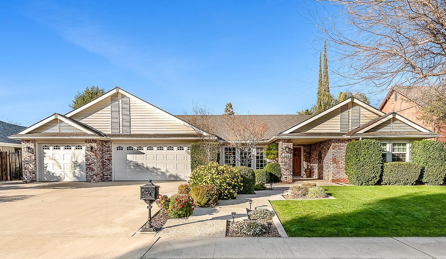 820 W Victor Avenue, Visalia, CA 93277 Zillow