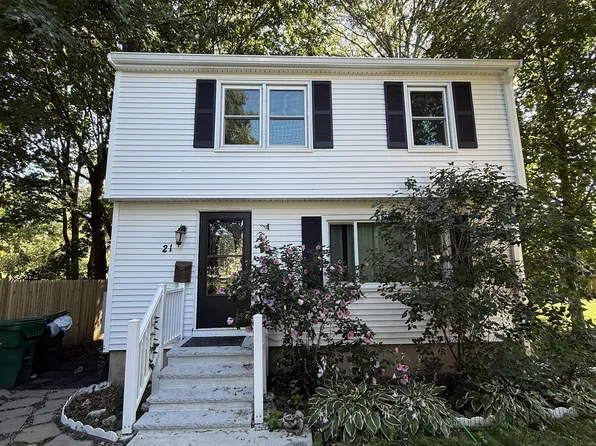21 Jerome St #A, Medford, MA 02155
