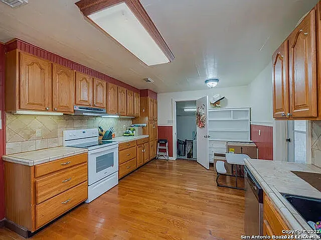 361 Private Road 4619 — Photo 15