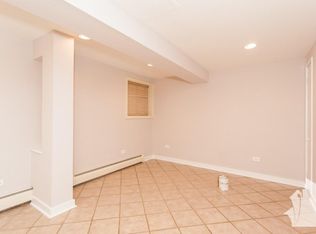 2032 W Farragut Ave APT 1, Chicago, IL 60625