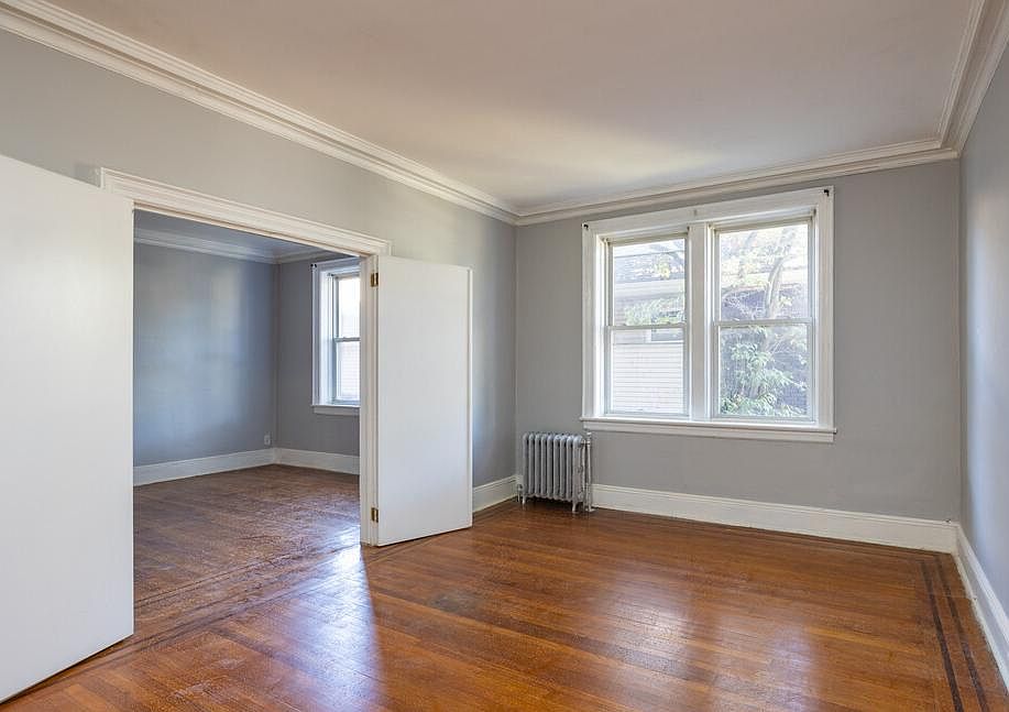 328 33rd Street Realty, LLC 330 E 33rd St Paterson NJ Zillow