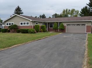 105 W Pauline Dr, Clearfield, PA 16830