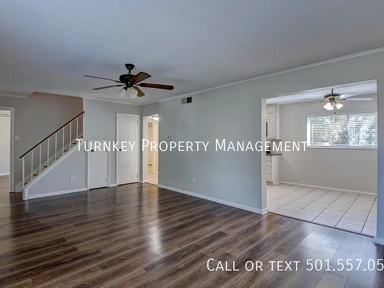 7 Fairbrook Dr — Photo 4