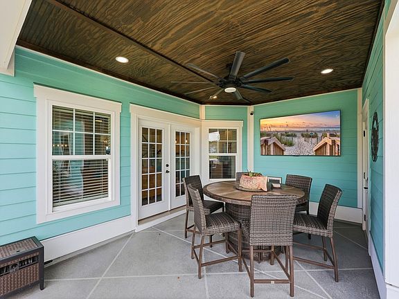 5th image of 504 Saint Julian Ln.