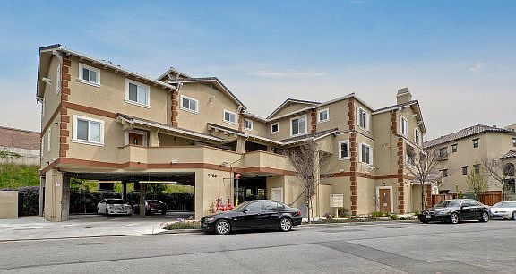 4th image of 1758 Cross Way Unit 270