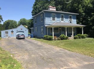 21 Gay Ter, West Springfield, MA 01089