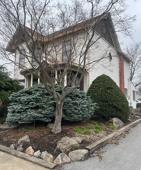 389 W Liberty St #1 — Photo 3