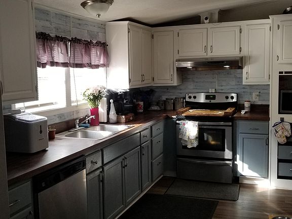 4th image of 8870 Taurus Cir N