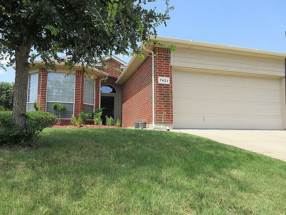 1st image of 7421 Maroon Dr