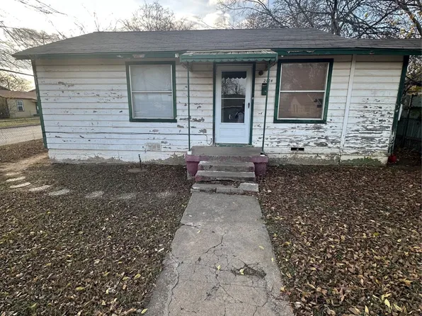 2124 Ash Crescent St, Fort Worth, TX 76104