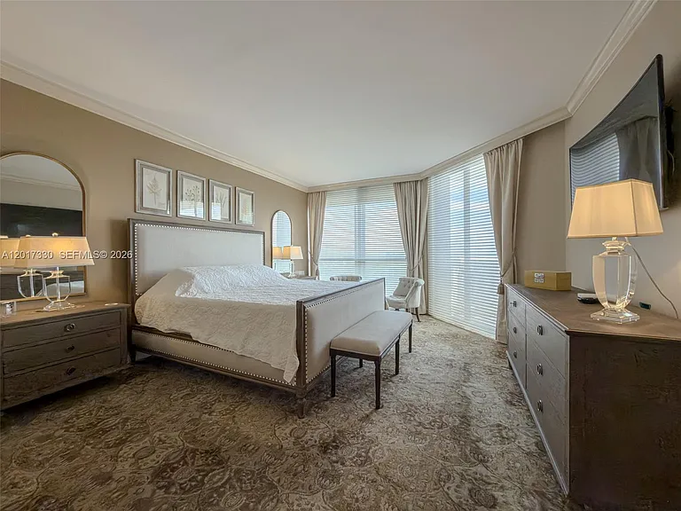 2000 Island Blvd #2503 — Photo 31