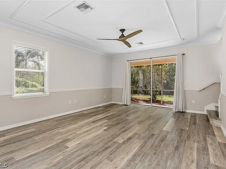 10140 Via Colomba Cir — Photo 6