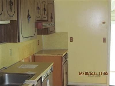 4th image of 14433 Gallatin Blvd