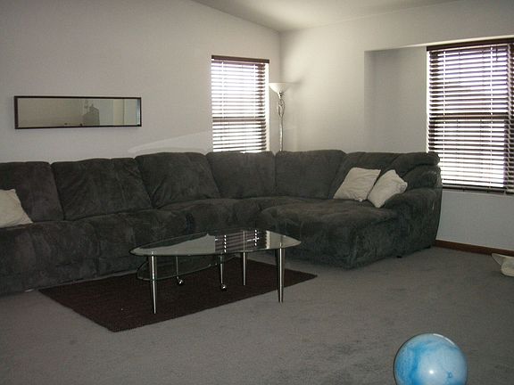 3rd image of 25102 S Clare Cir