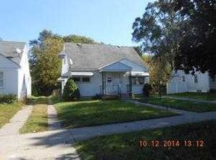 17230 Five Points St, Redford, MI 48240