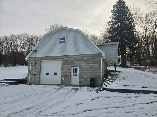 121 Olive St, Karns City, PA 16041