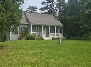 350 William Reynolds Rd, Exeter, RI 02822