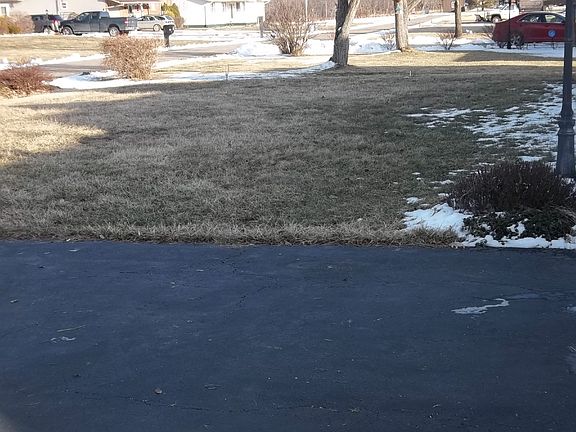 3rd image of 93 Anita Ave