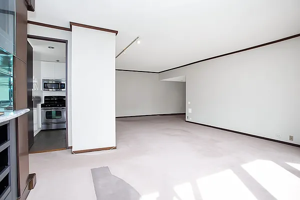 Sold by RELO REDAC INC. | media 2