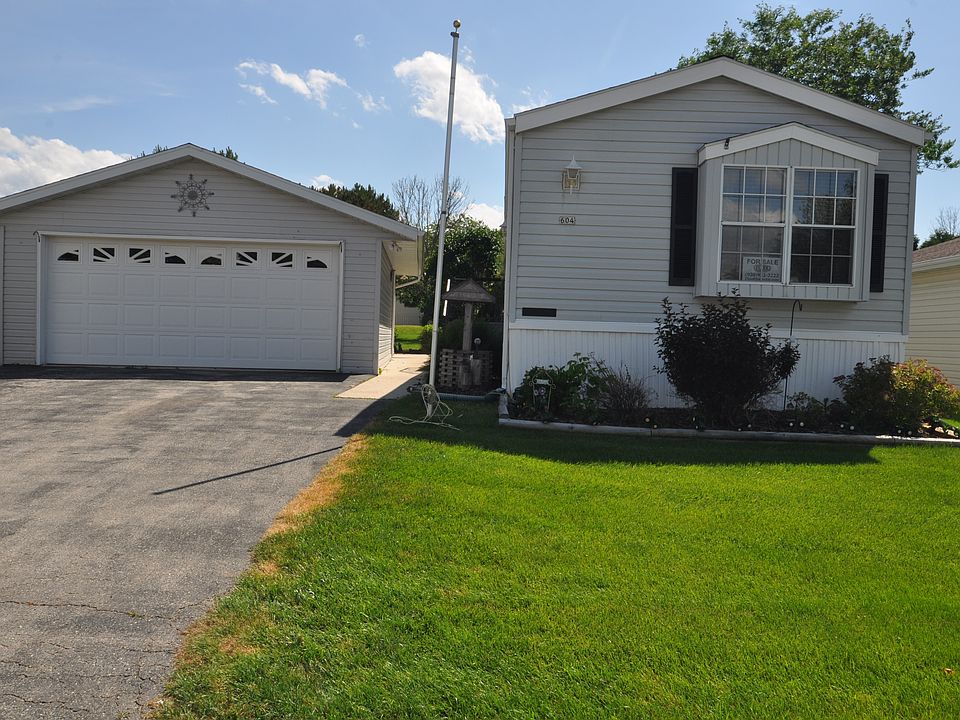1st image of 604 Aspen Grv