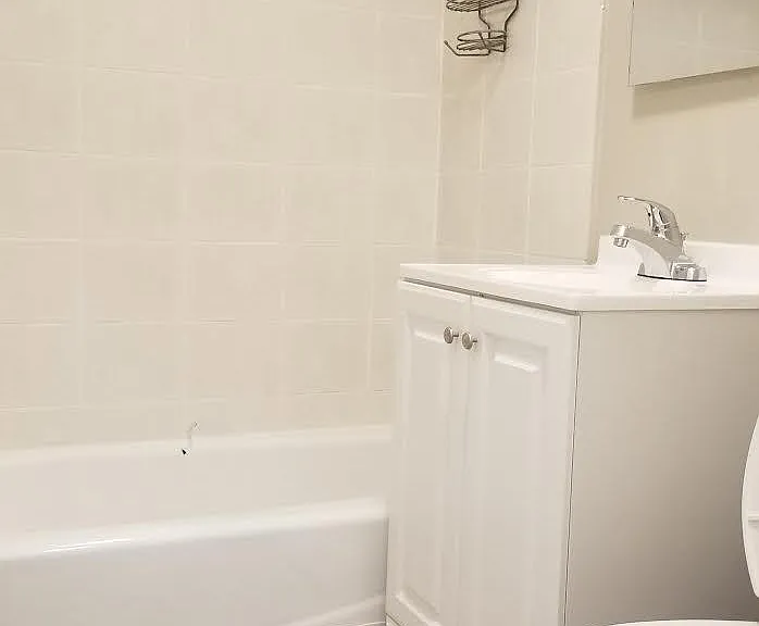 1032 York St #A — Photo 22