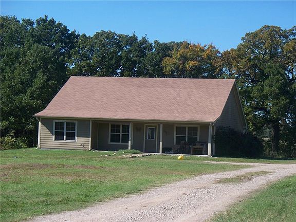 2nd image of 1236 County Road 1155
