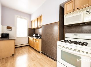 2021 Greene Ave #2T, Ridgewood, NY 11385