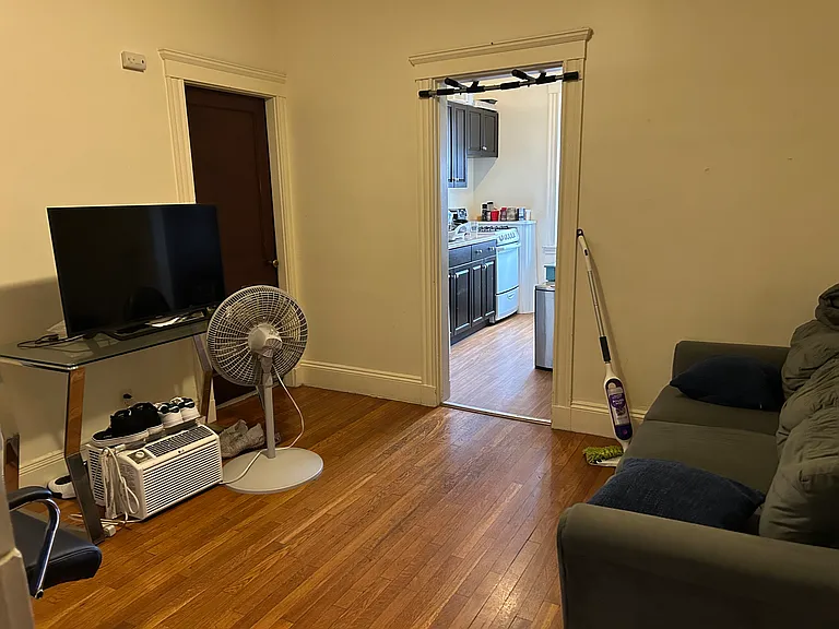 68-70 Washington St #14 — Photo 3