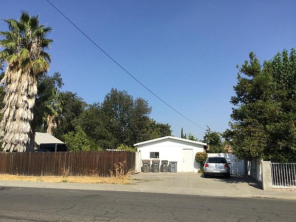 4th image of 202 Freeman St