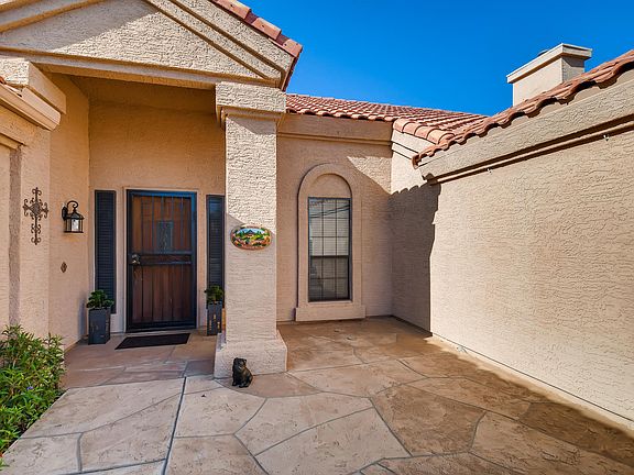 5th image of 3822 E Desert Flower Ln